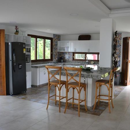 Condominio Atlantis Coveñas Екстериор снимка