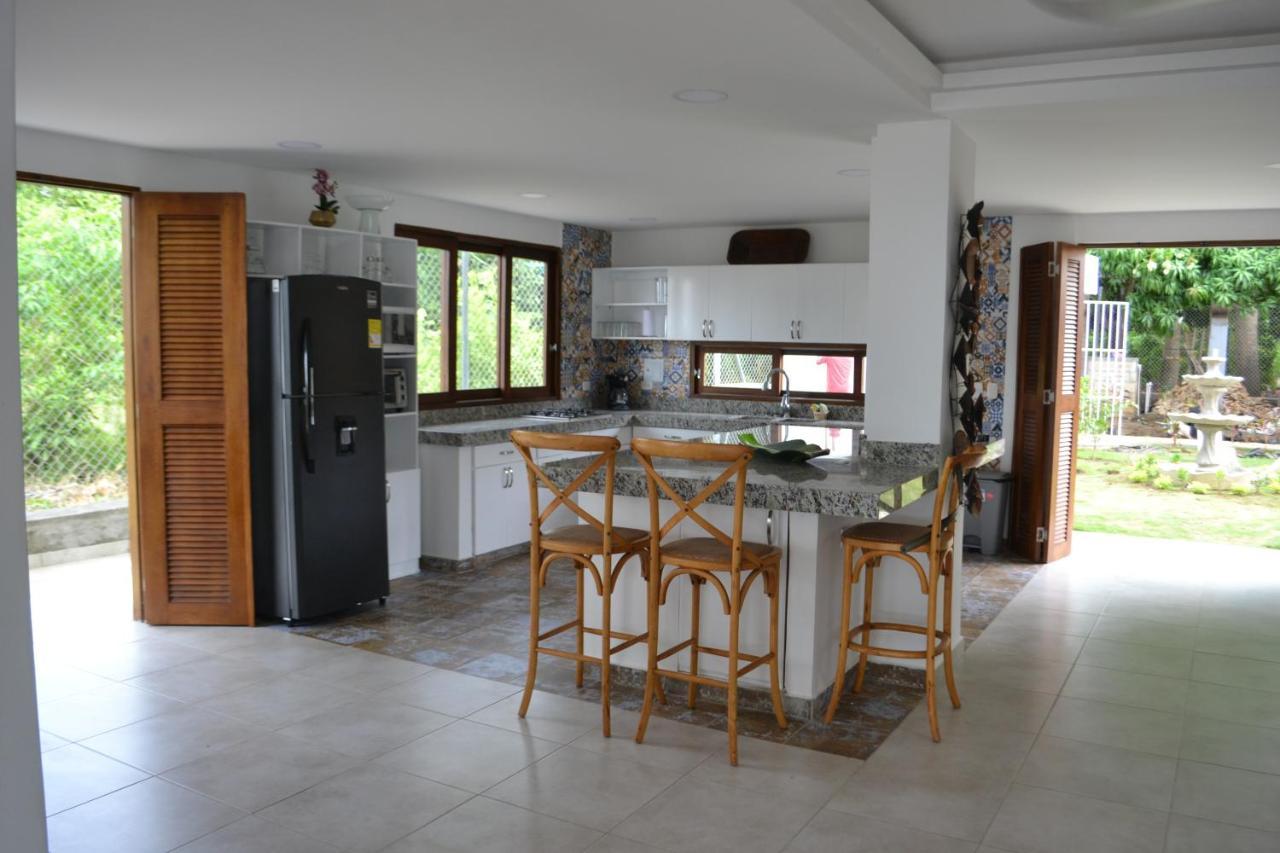 Condominio Atlantis Coveñas Екстериор снимка