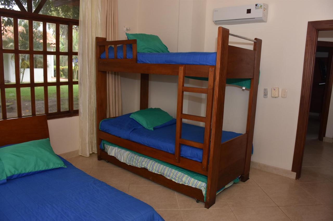 Condominio Atlantis Coveñas Екстериор снимка